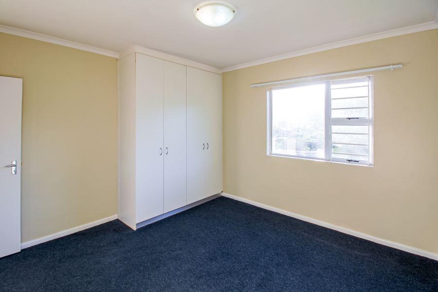 To Let 2 Bedroom Property for Rent in Sir Lowrys Pass Village Western Cape